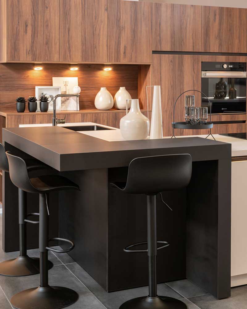 cuisine-bar-noir-allman-mokiit
